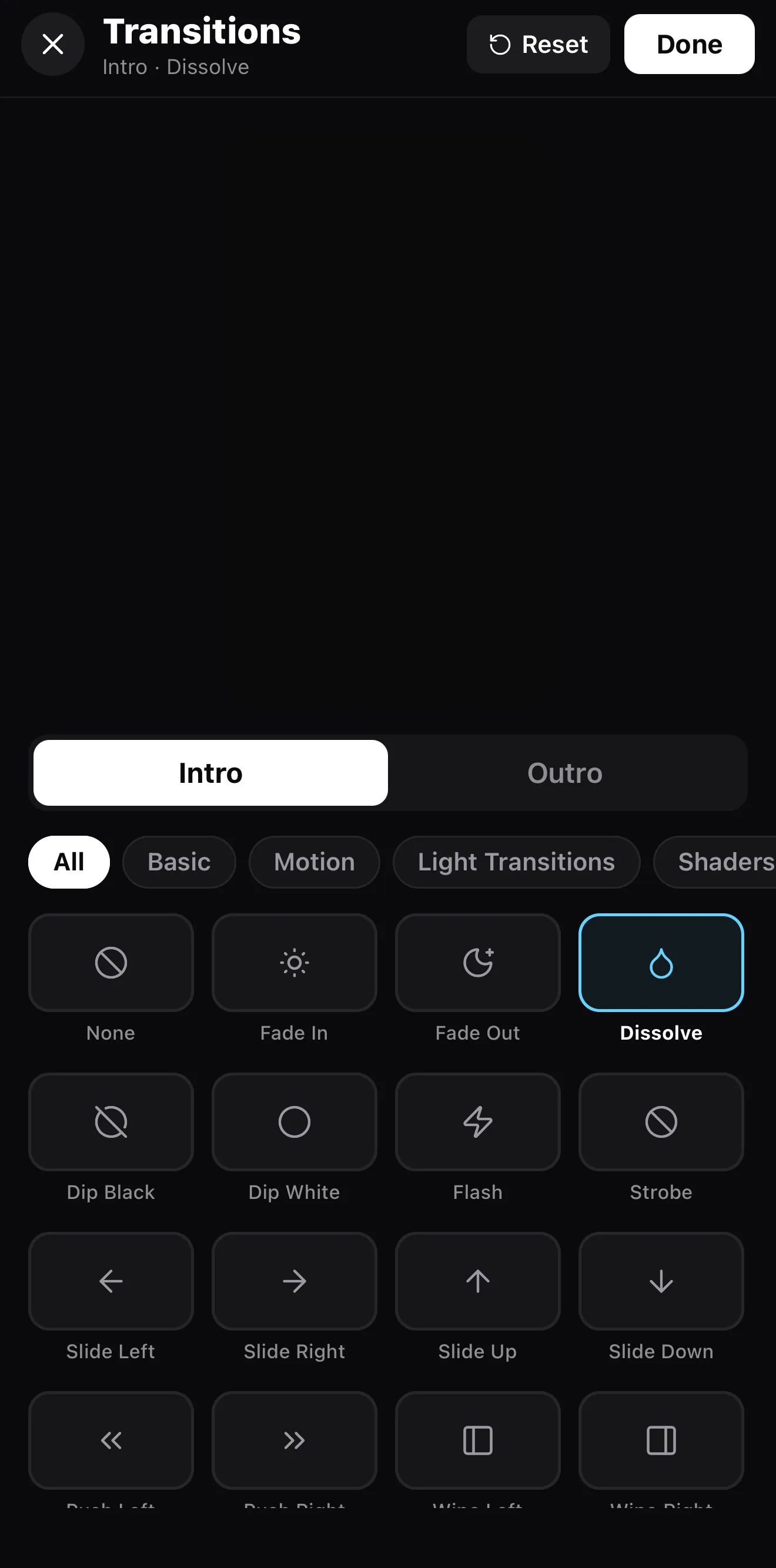 A Dissolve transition selected in the ExpoCut transitions panel, highlighted in the grid